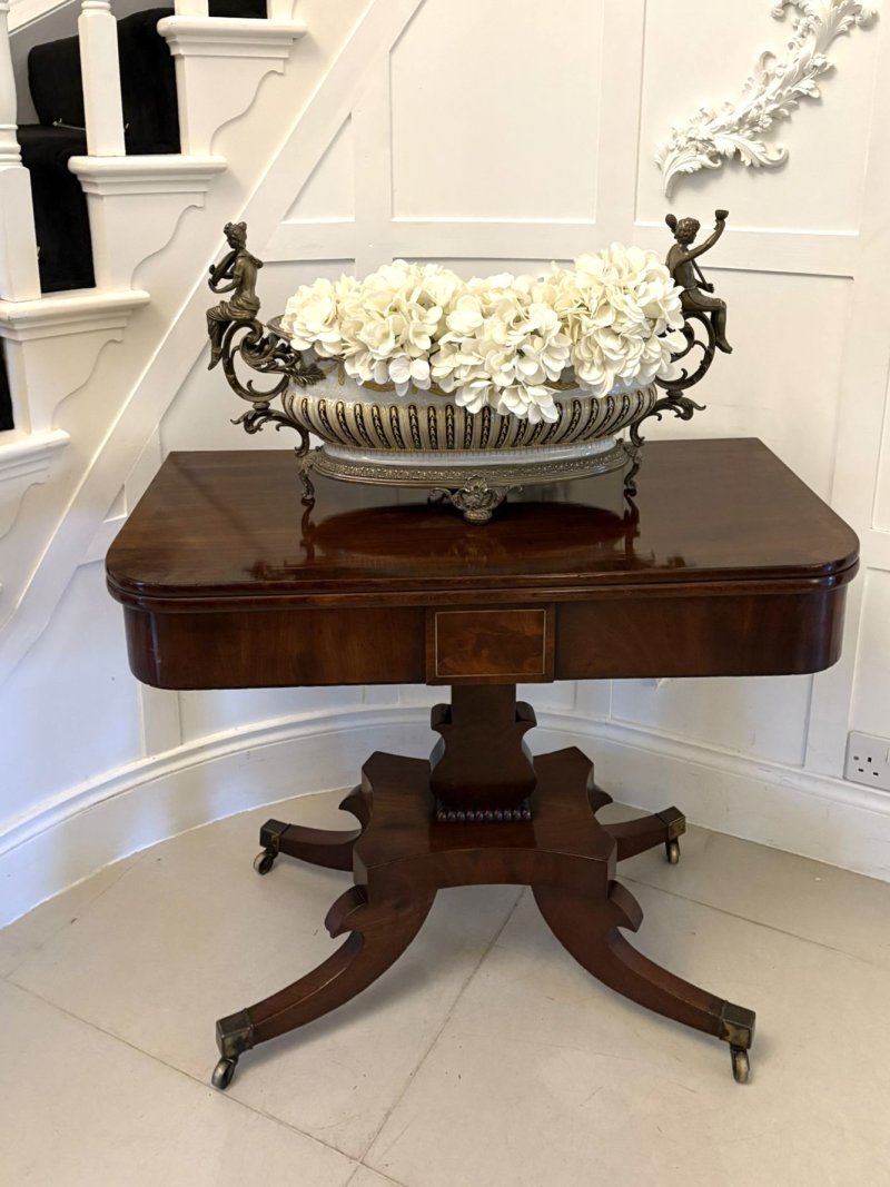 Outstanding Quality Antique Regency Figured Mahogany Tea/Console Table - Image 3